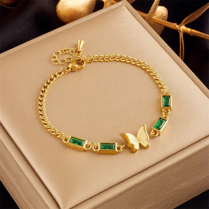 Green Gemstone Butterfly Bracelet– Elegance in Every Turn ✨